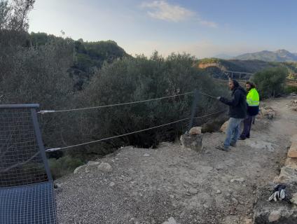 Tasques d'instal·lació del nou tancat